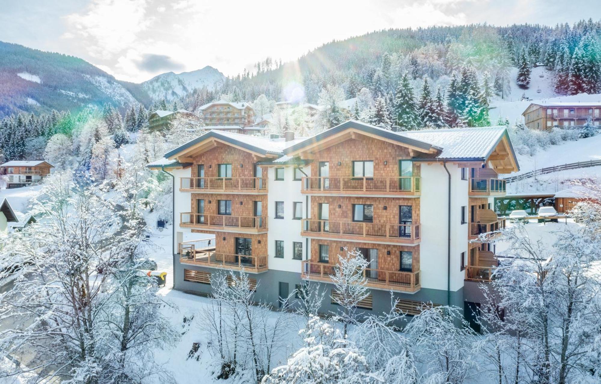 Hoeflehner Premium Gumpen Lodge هاوس إم إنيستال المظهر الخارجي الصورة